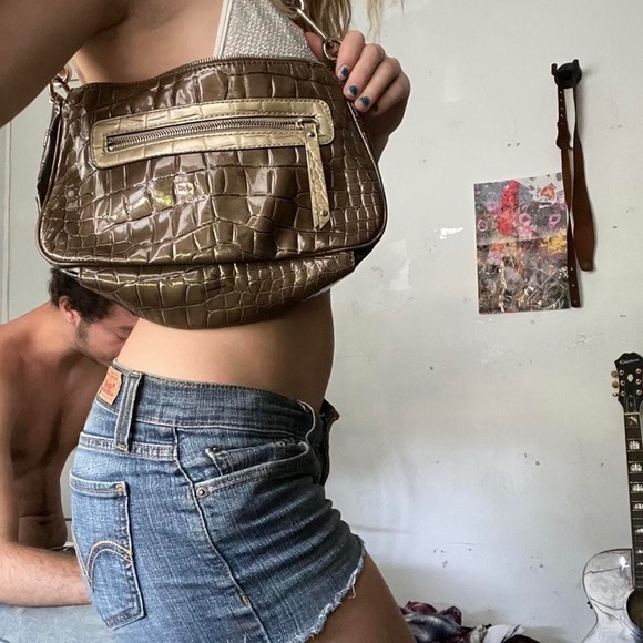 Guess purse - Picture 3 of 5